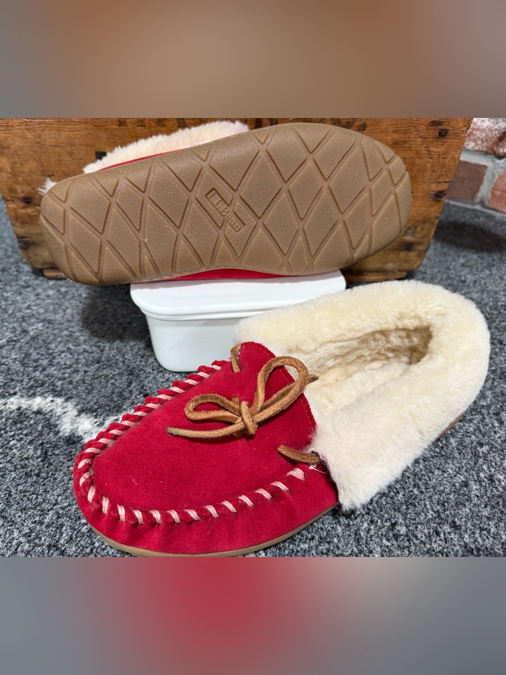 L.L. Bean Women's Wicked Good Moccasins Brown Size 7 Medium - Picture 2 of 6